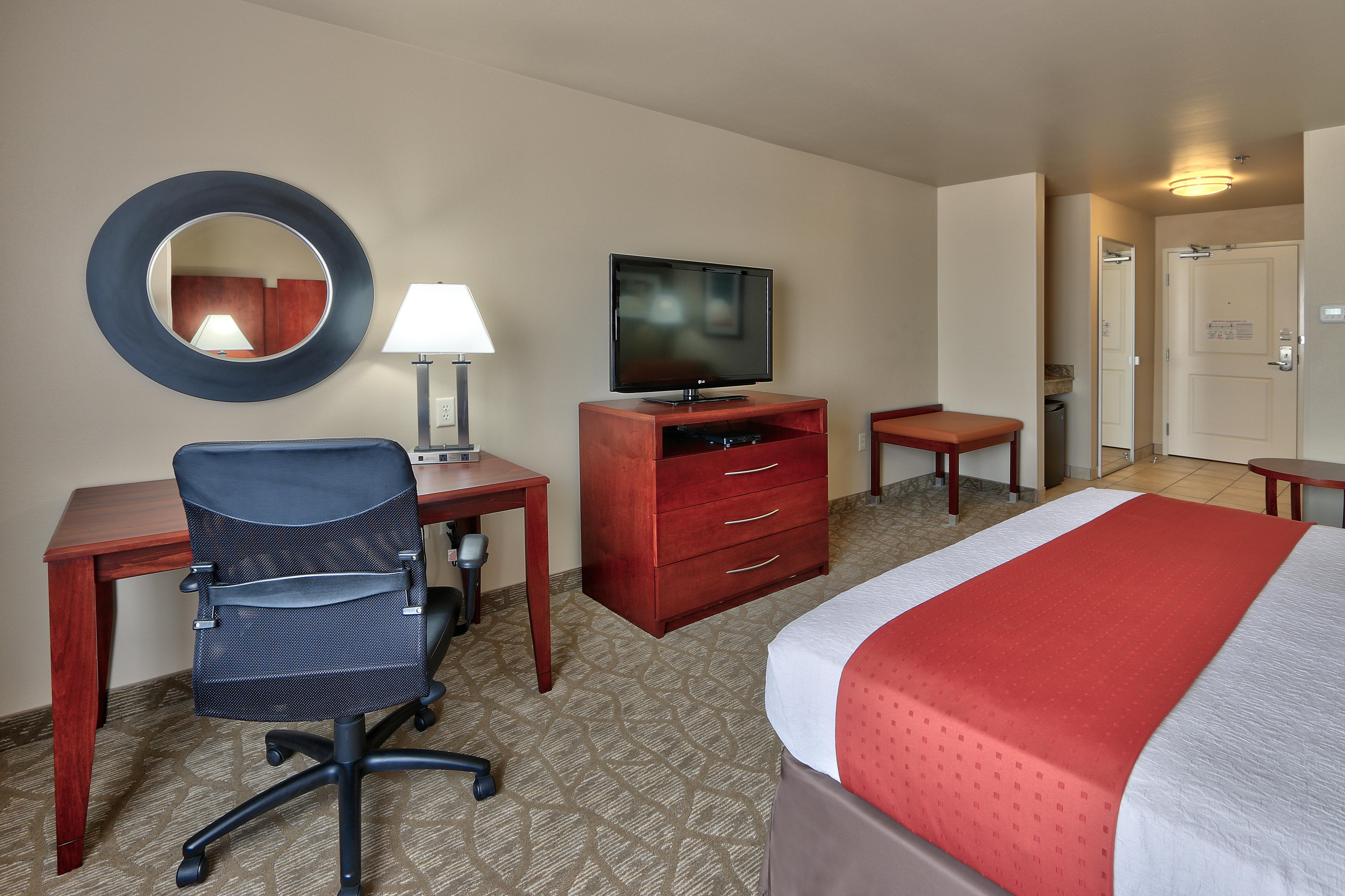 Holiday Inn Roswell By Ihg Екстериор снимка