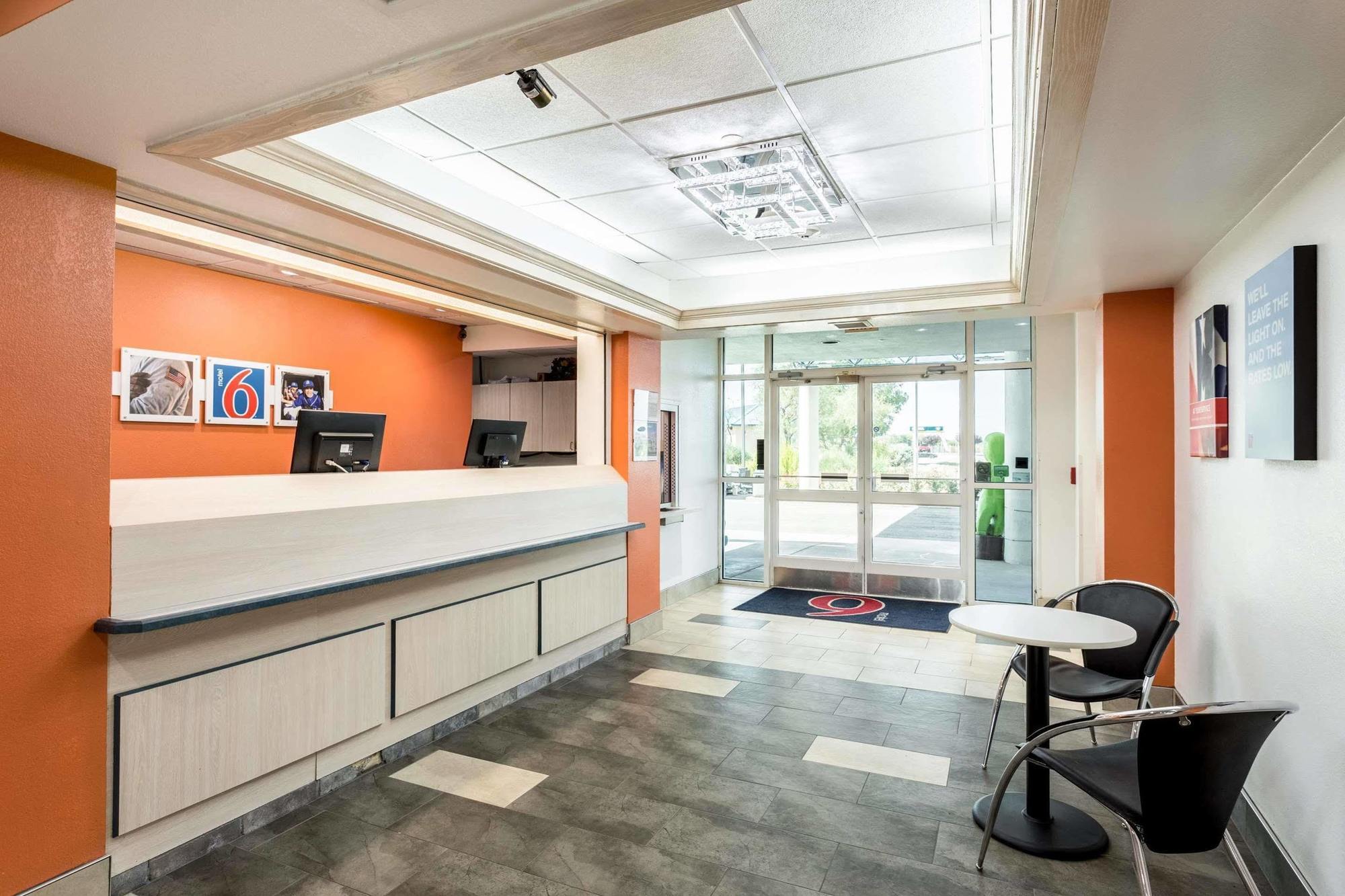 Holiday Inn Roswell By Ihg Екстериор снимка